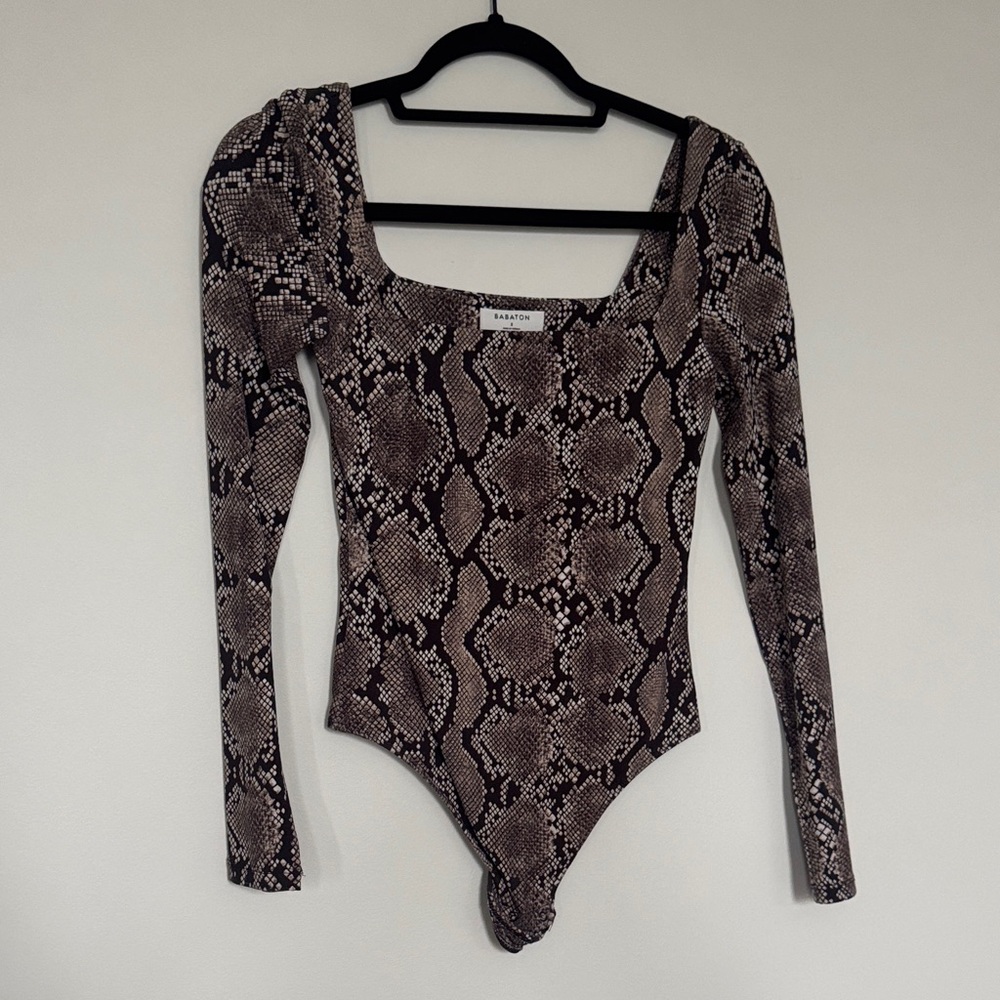 Aritzia Babaton snake print bodysuit